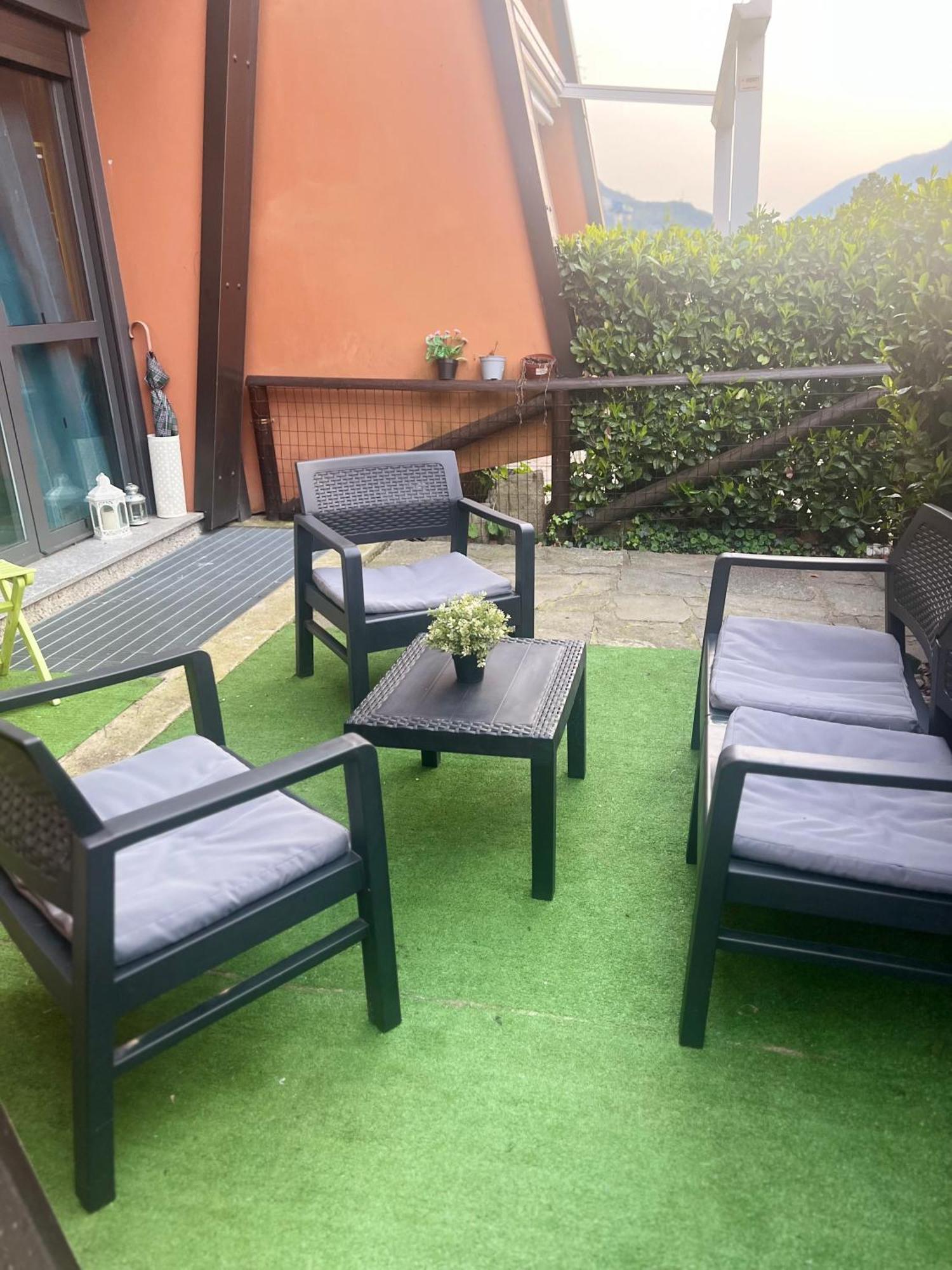B&B Resilienza - Camera Privata Con Bagno Lecco Exteriér fotografie